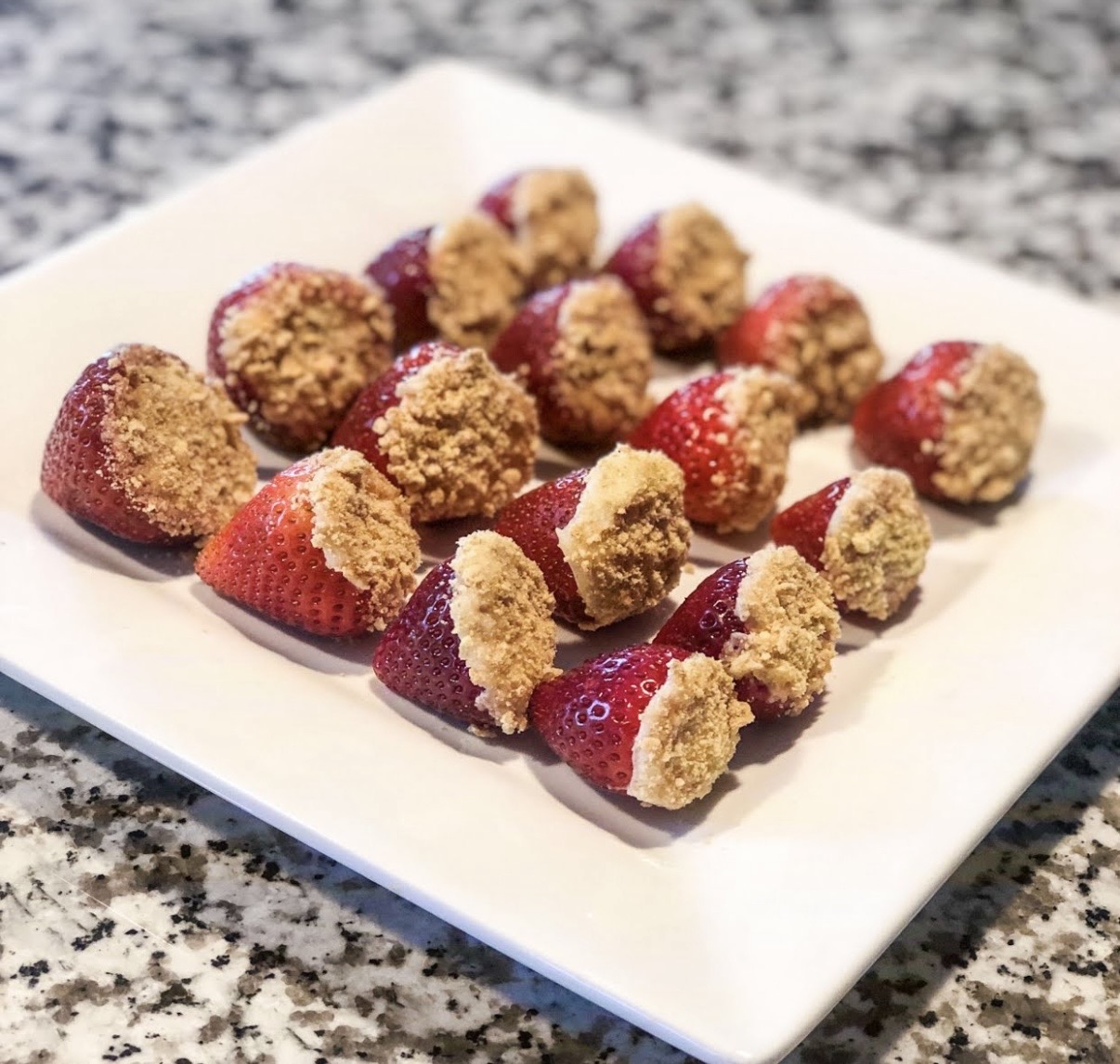 Healthy strawberry cheesecake bites
